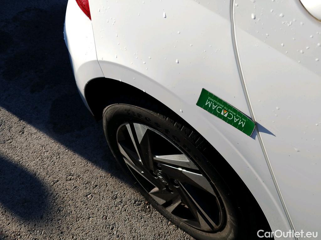  Hyundai  i20 HYUNDAI  / 2020 / 5P / berlina con portón 1.0 TGDI 74kW (100CV) Klass #17