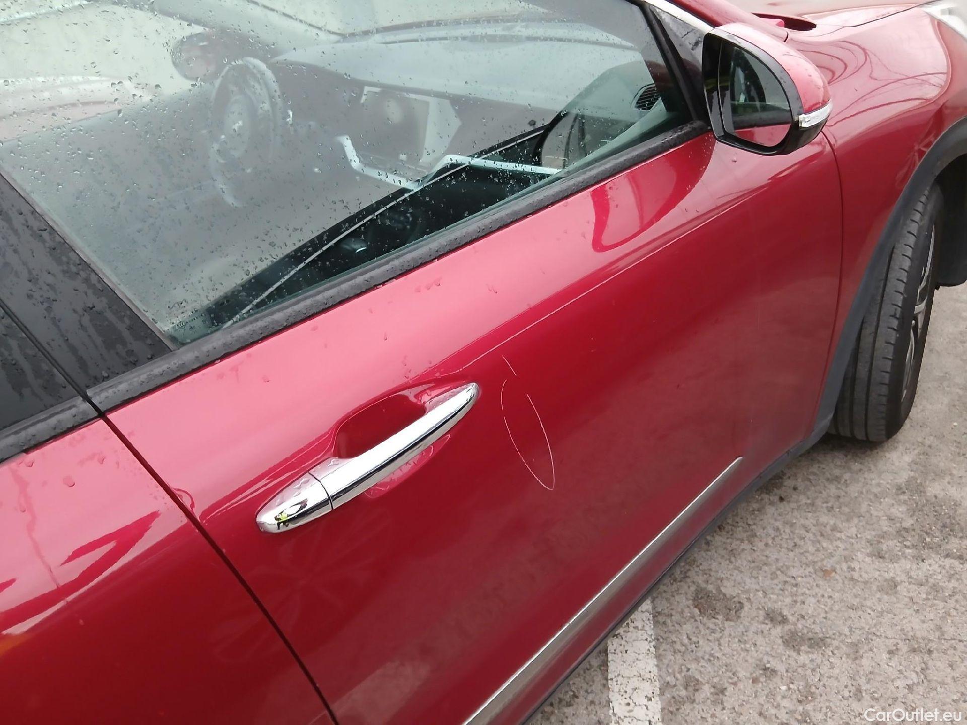  KIA  Niro KIA  / 2019 / 5P / crossover 1.6 GDi PHEV 104kW (141CV) Drive #36