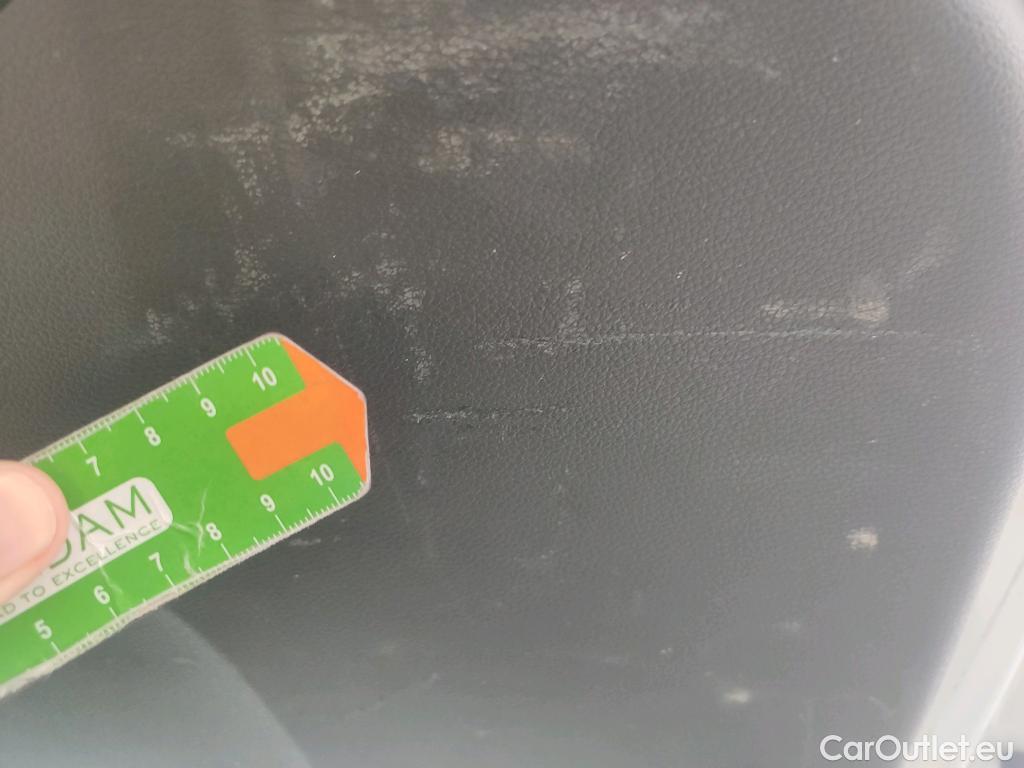  KIA  Sportage KIA  / 2022 / 5P / todoterreno 1.6 CRDi MHEV 100kW (136CV) Business 4X4 #17