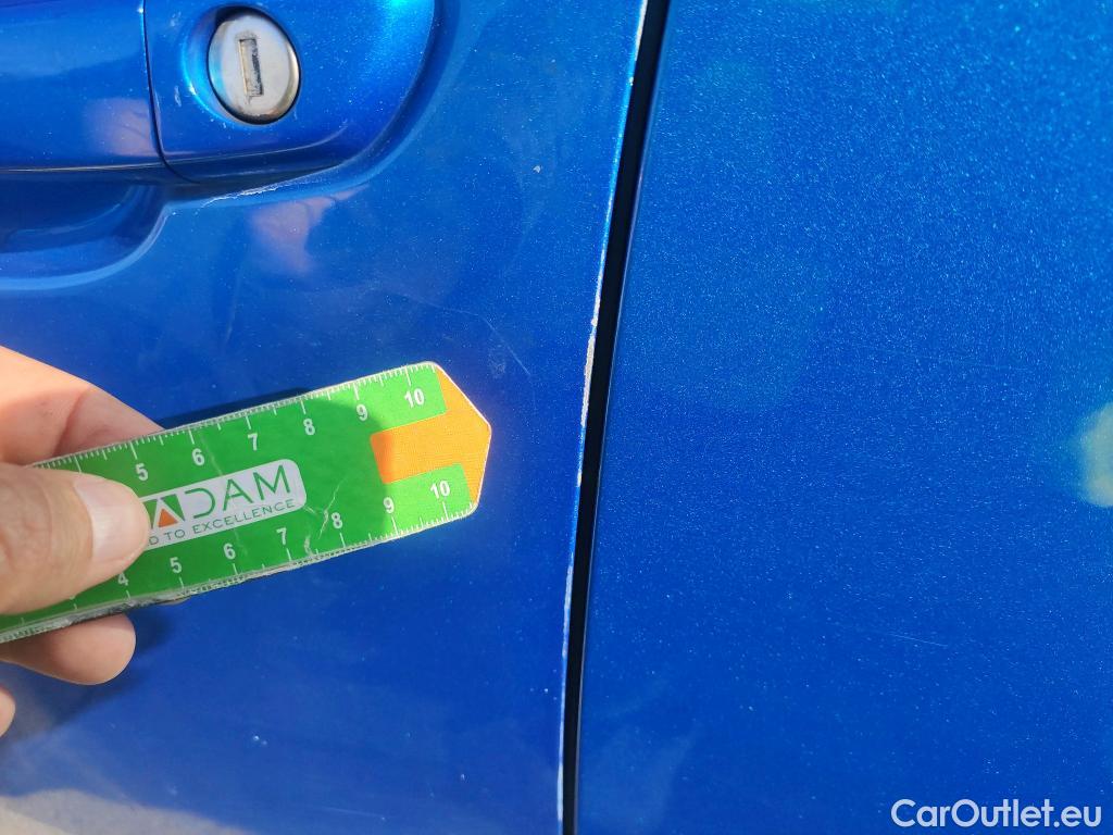  Peugeot  3008 PEUGEOT  Hybrid / 2020 / 5P / todoterreno 225 e-EAT8 Allure #12