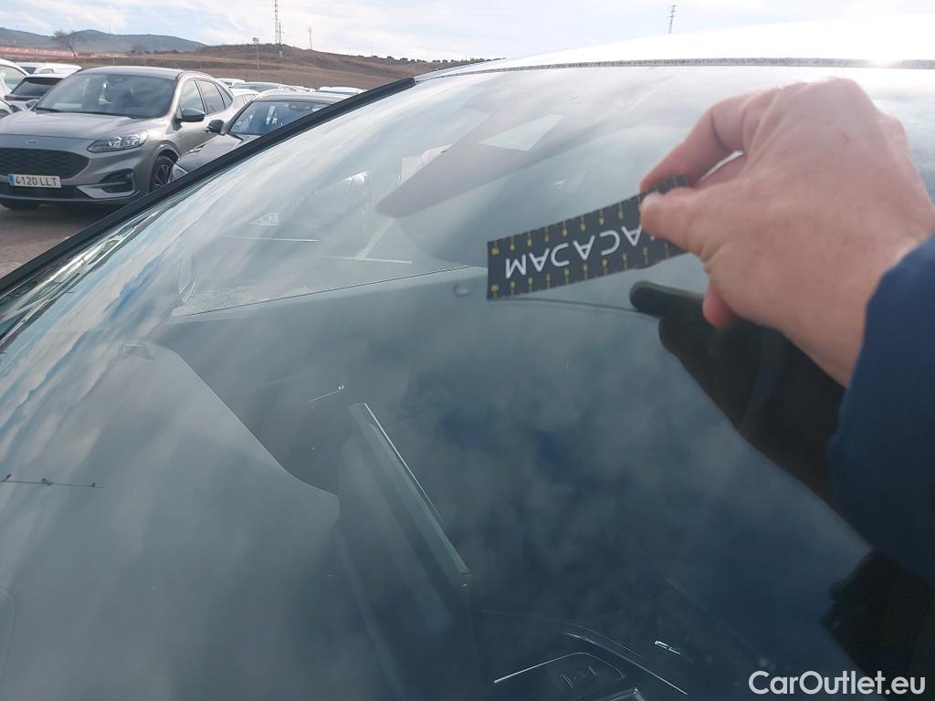  Peugeot  3008 PEUGEOT  / 2020 / 5P / todoterreno 1.2 PureTech 96KW S&S Active Pack EAT8 #8