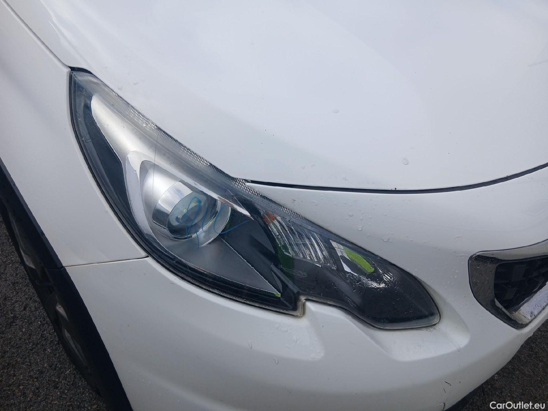  Peugeot  2008 PEUGEOT  / 2016 / 5P / todoterreno Signature BlueHDi 100 S&S 5 Vel. MAN #22