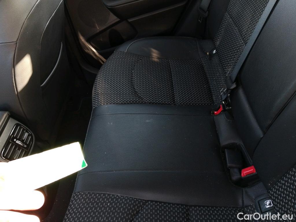  KIA  XCeed KIA  1.6 GDi PHEV 104kW (141CV) eDrive #21