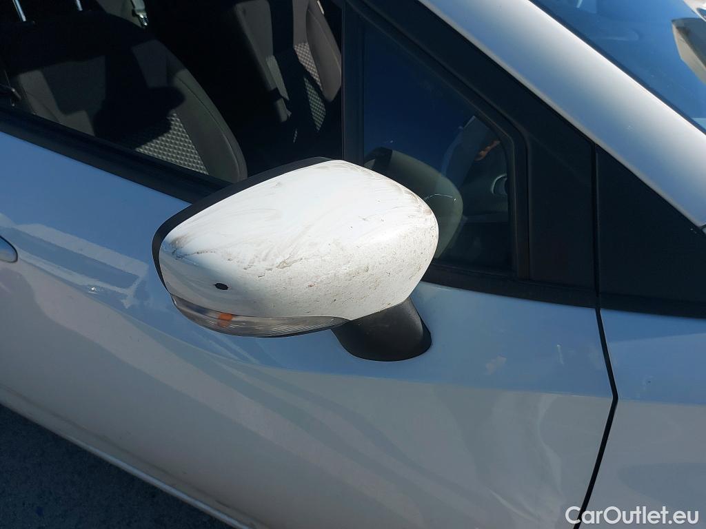  Nissan  Micra NISSAN  / 2017 / 5P / berlina con portón IG-T 68 kW (92 CV) E6D-F Acenta #14