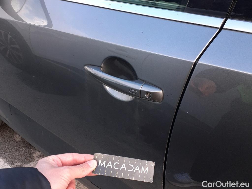  Nissan  Qashqai NISSAN  / 2021 / 5P / todoterreno DIG-T 116kW (158CV) mHEV Xtronic Acenta (AC) #8