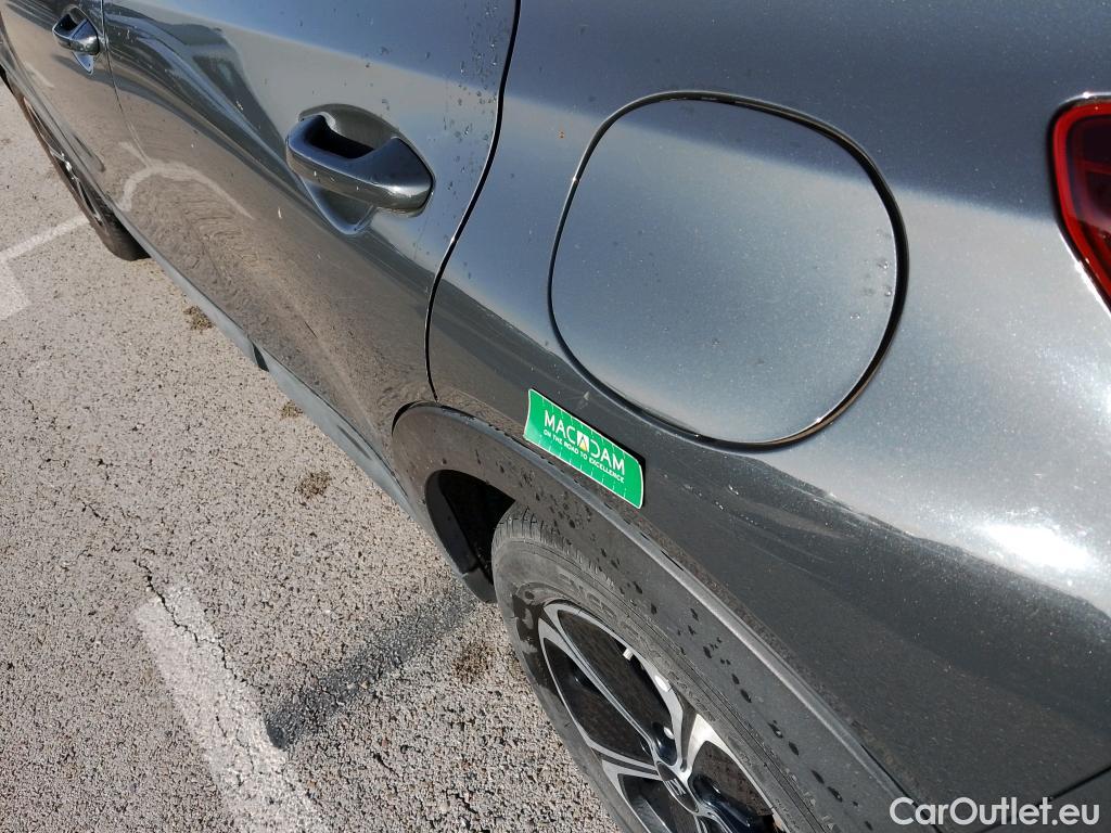  KIA  XCeed KIA  1.6 GDi PHEV 104kW (141CV) eDrive #23