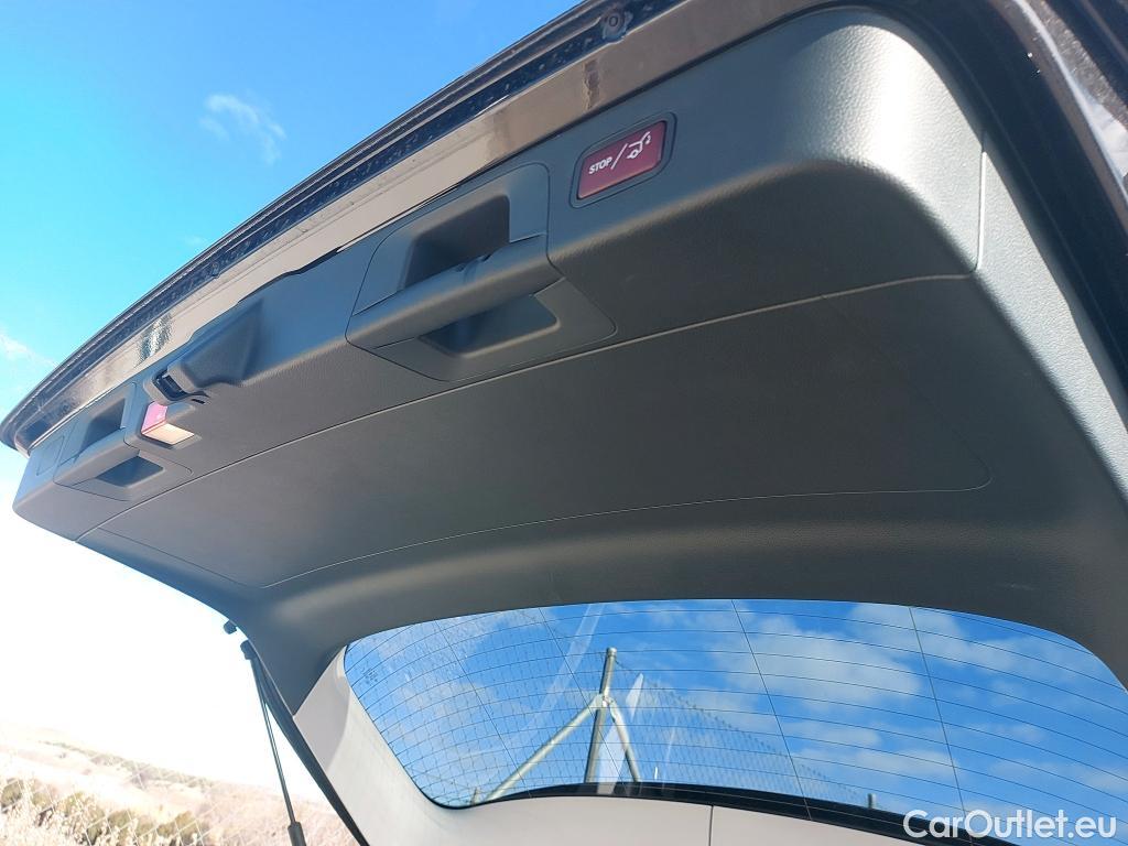  Mercedes  G-Klasee MERCEDES-BENZ Clase GLC / 2019 / 5P / todoterreno GLC 300 de 4MATIC #18