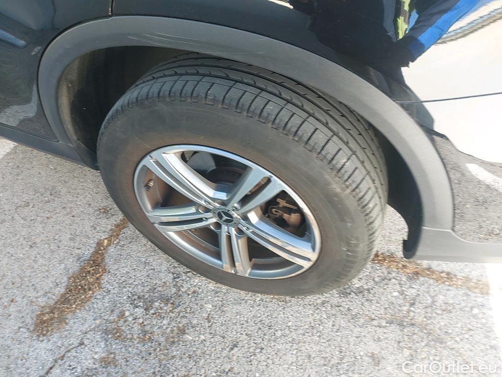  Mercedes  G-Klasee MERCEDES-BENZ Clase GLC / 2019 / 5P / todoterreno GLC 300 de 4MATIC #1