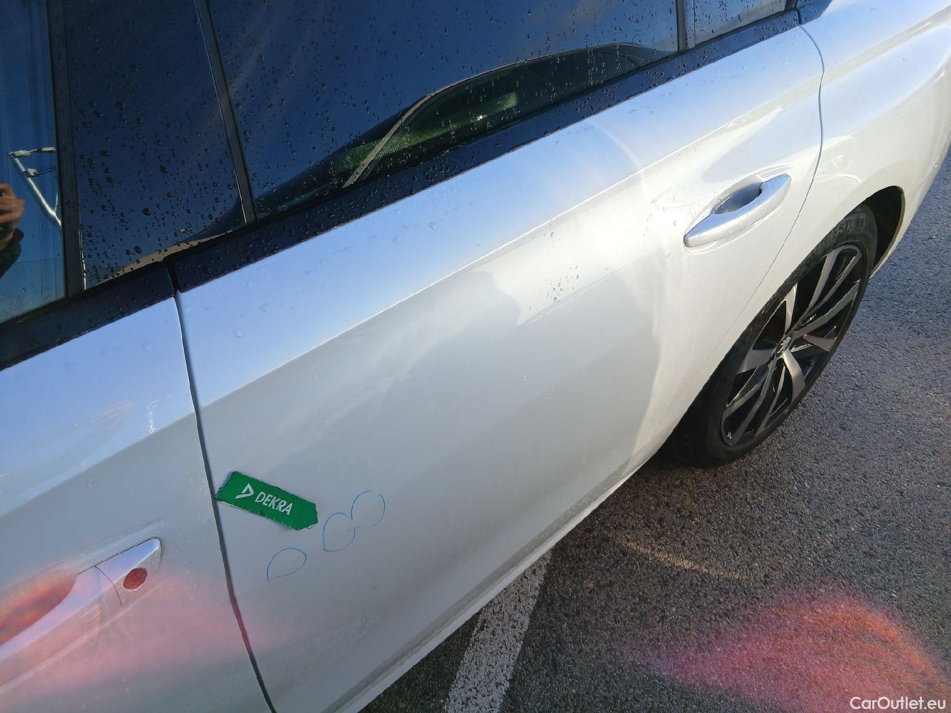  Peugeot  508 PEUGEOT  / 2018 / 5P / berlina con portón 5P GT Line BlueHDi 120kW (160) S&S EAT8 #14