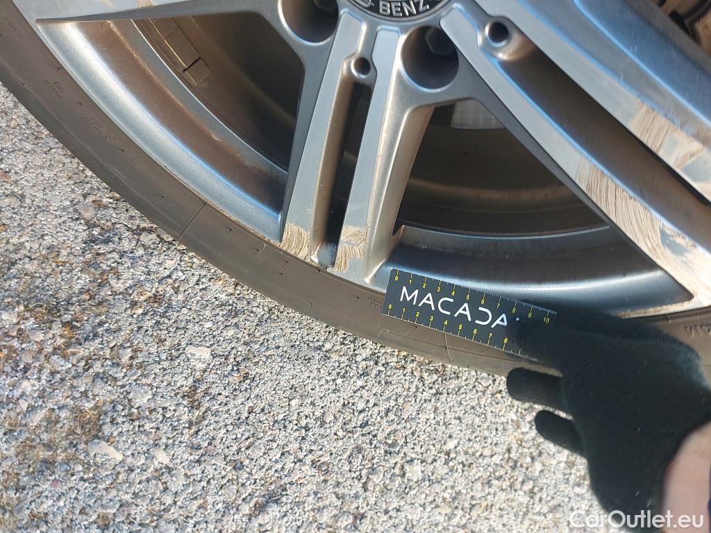  Mercedes  G-Klasee MERCEDES-BENZ Clase GLC / 2019 / 5P / todoterreno GLC 300 de 4MATIC #2