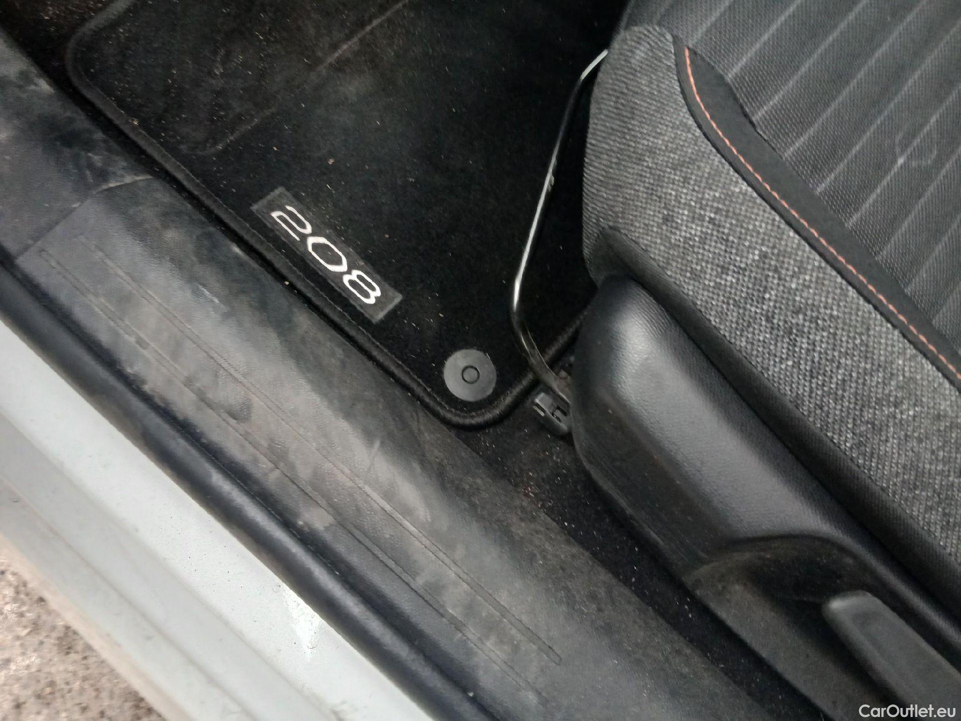  Peugeot  208  Active Pack 1.5 HDi 100CV MT6 E6d #2