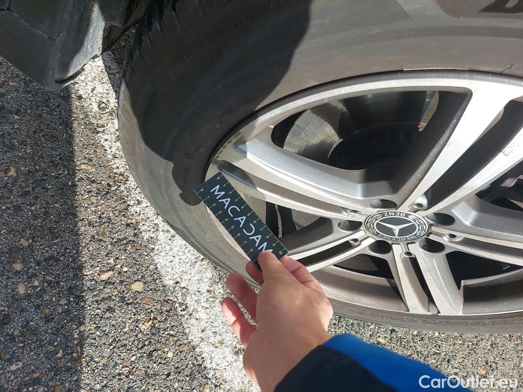  Mercedes  G-Klasee MERCEDES-BENZ GLC Coupé / 2019 / 5P / coupé GLC 220 d 4MATIC #2