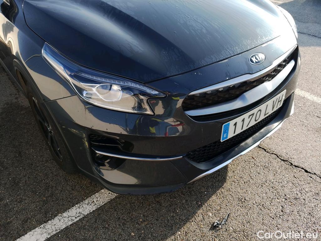  KIA  XCeed KIA  1.6 GDi PHEV 104kW (141CV) eDrive #11