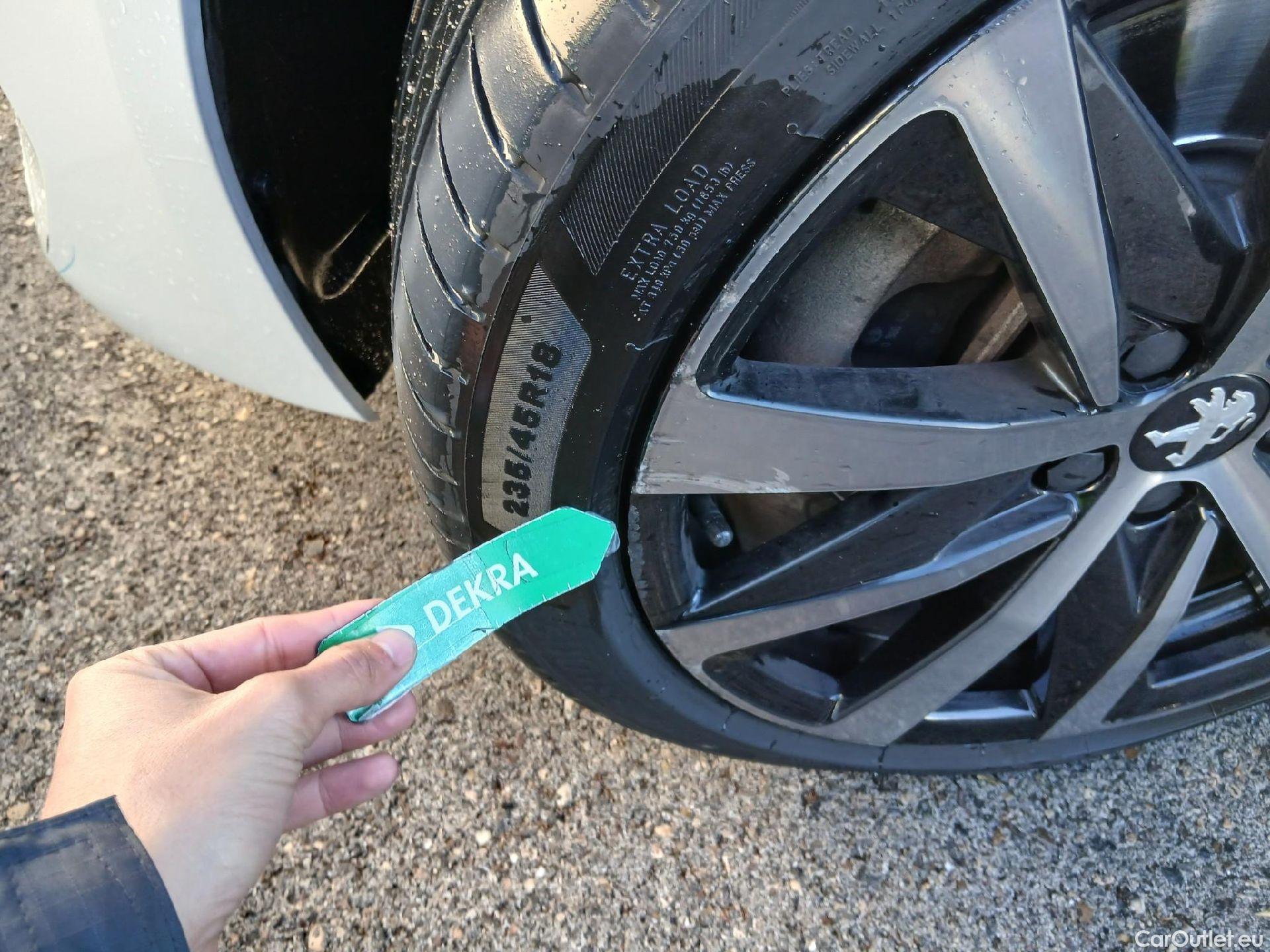  Peugeot  508 PEUGEOT  / 2018 / 5P / berlina con portón 5P GT Line BlueHDi 120kW (160) S&S EAT8 #7