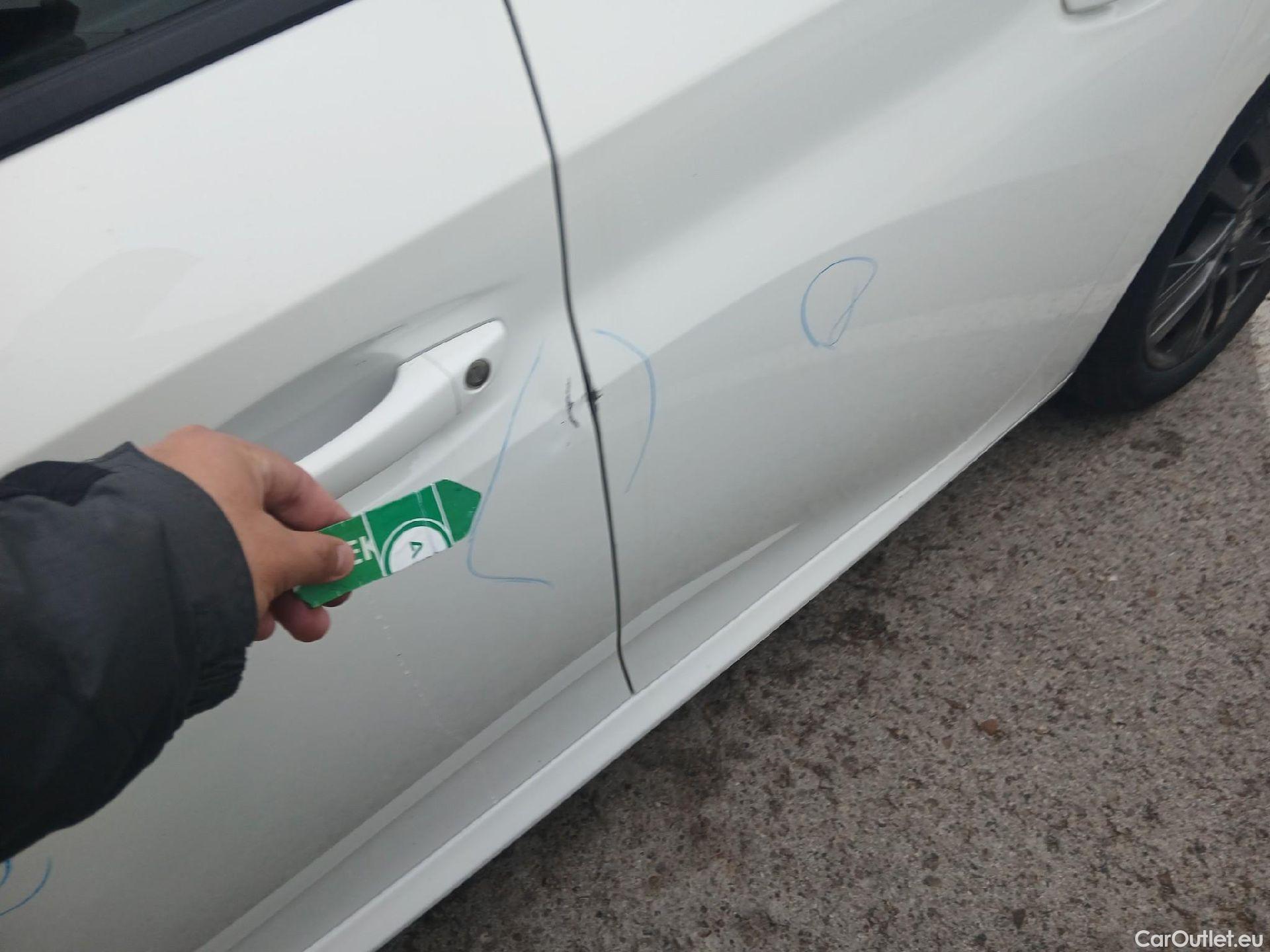  Peugeot  208  Active Pack 1.5 HDi 100CV MT6 E6d #14