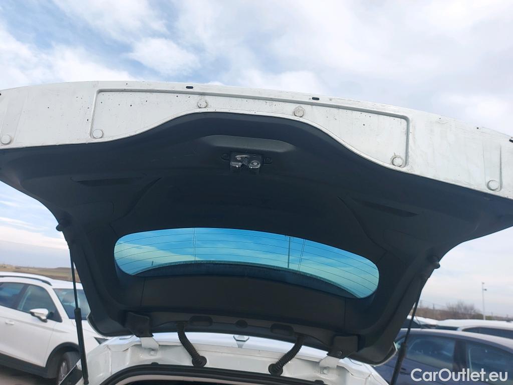  Renault  Megane  IV Sport Tourer Techno 1.5 dCi 115CV MT6 E6d #13