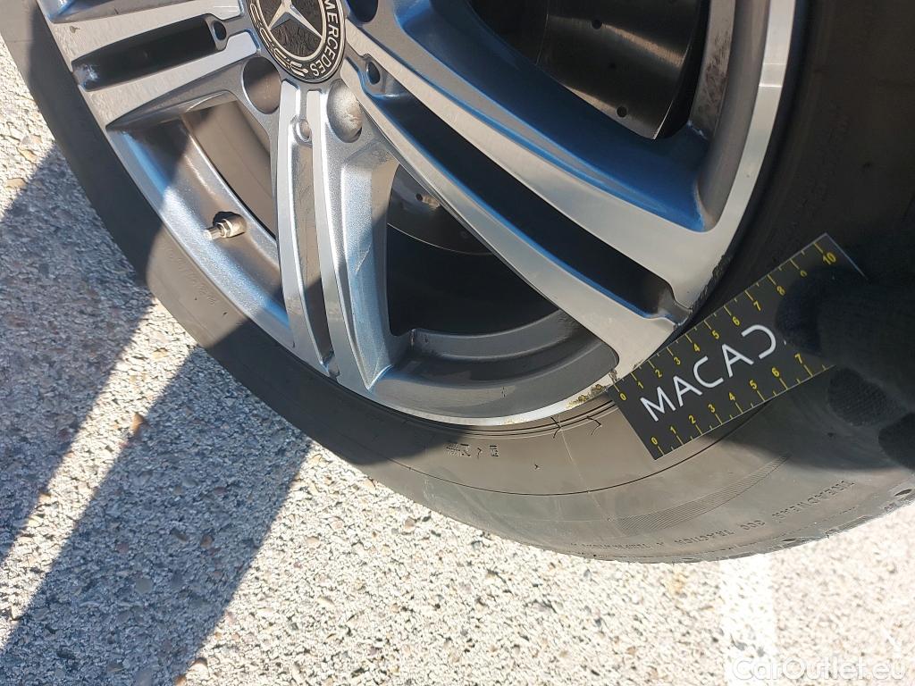  Mercedes  G-Klasee MERCEDES-BENZ Clase GLC / 2019 / 5P / todoterreno GLC 300 de 4MATIC #6