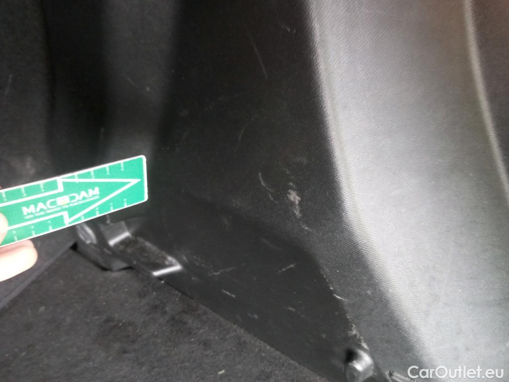  Peugeot  2008  Active Pack 1.5 HDi 110CV MT6 E6d #8