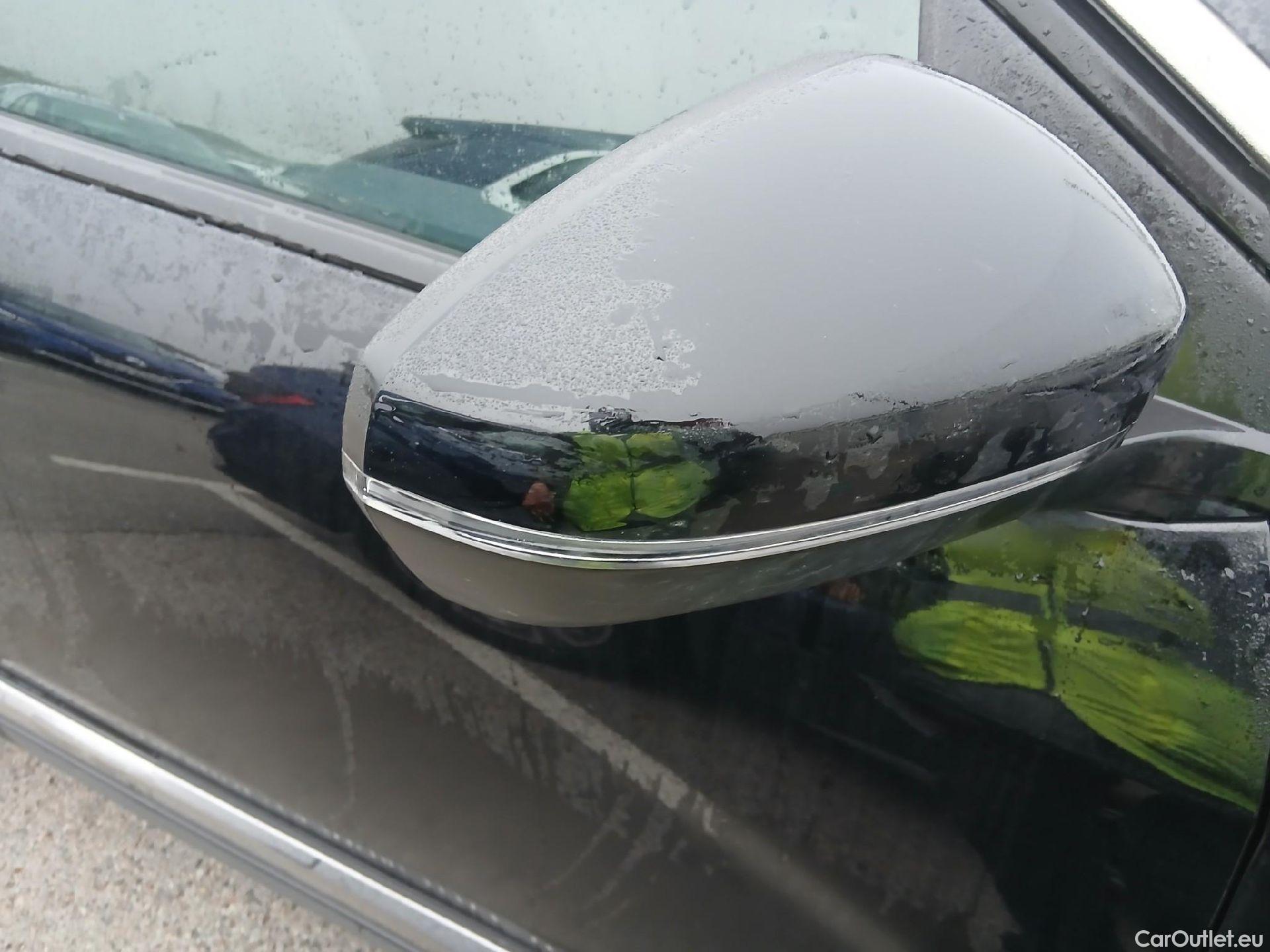  Peugeot  3008  Allure Pack 1.5 HDi 130CV AT8 E6d #27