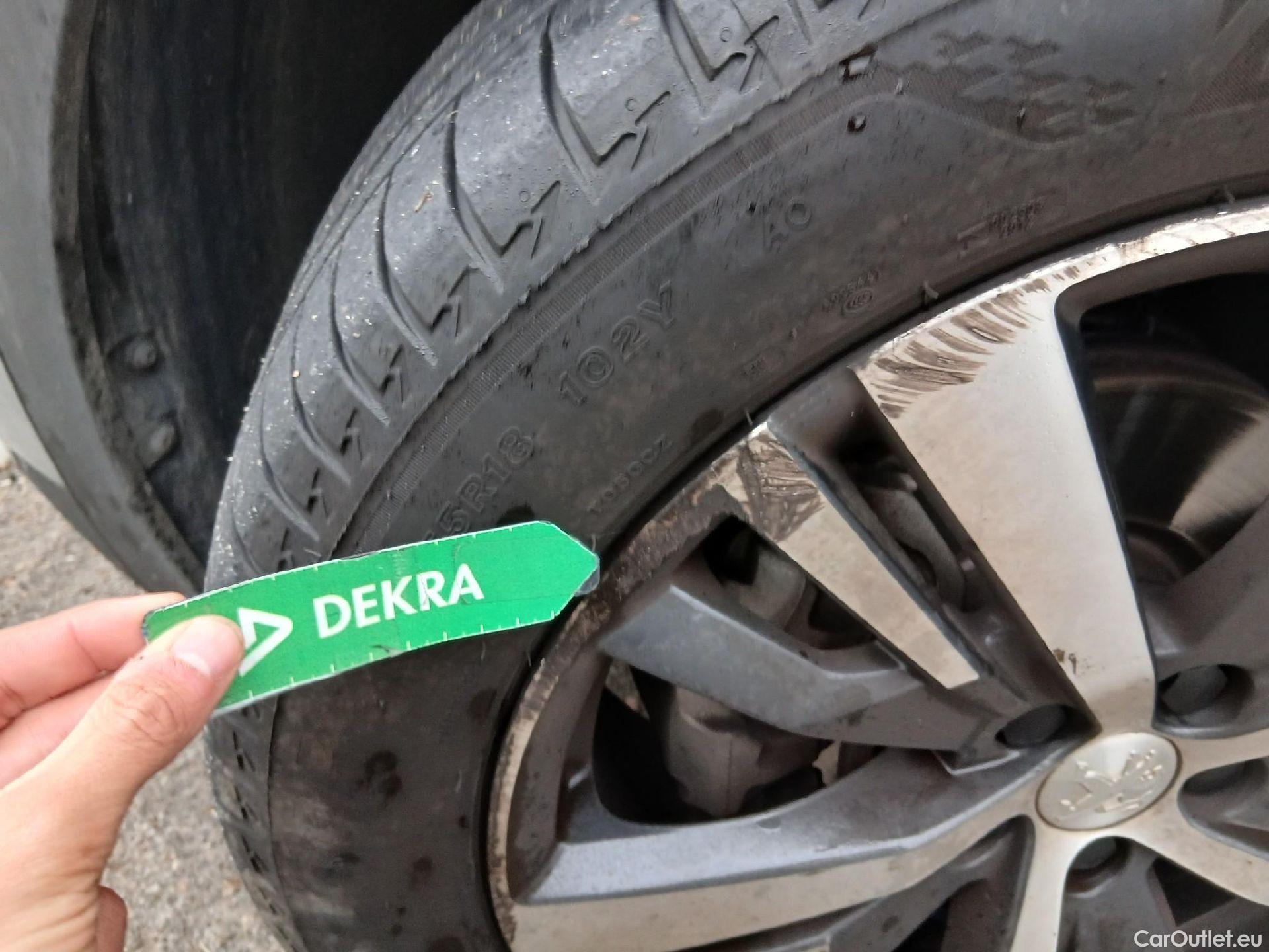  Peugeot  3008  Allure Pack 1.5 HDi 130CV AT8 E6d #7