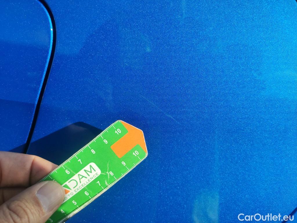  Peugeot  3008 PEUGEOT  Hybrid / 2020 / 5P / todoterreno 225 e-EAT8 Allure #18