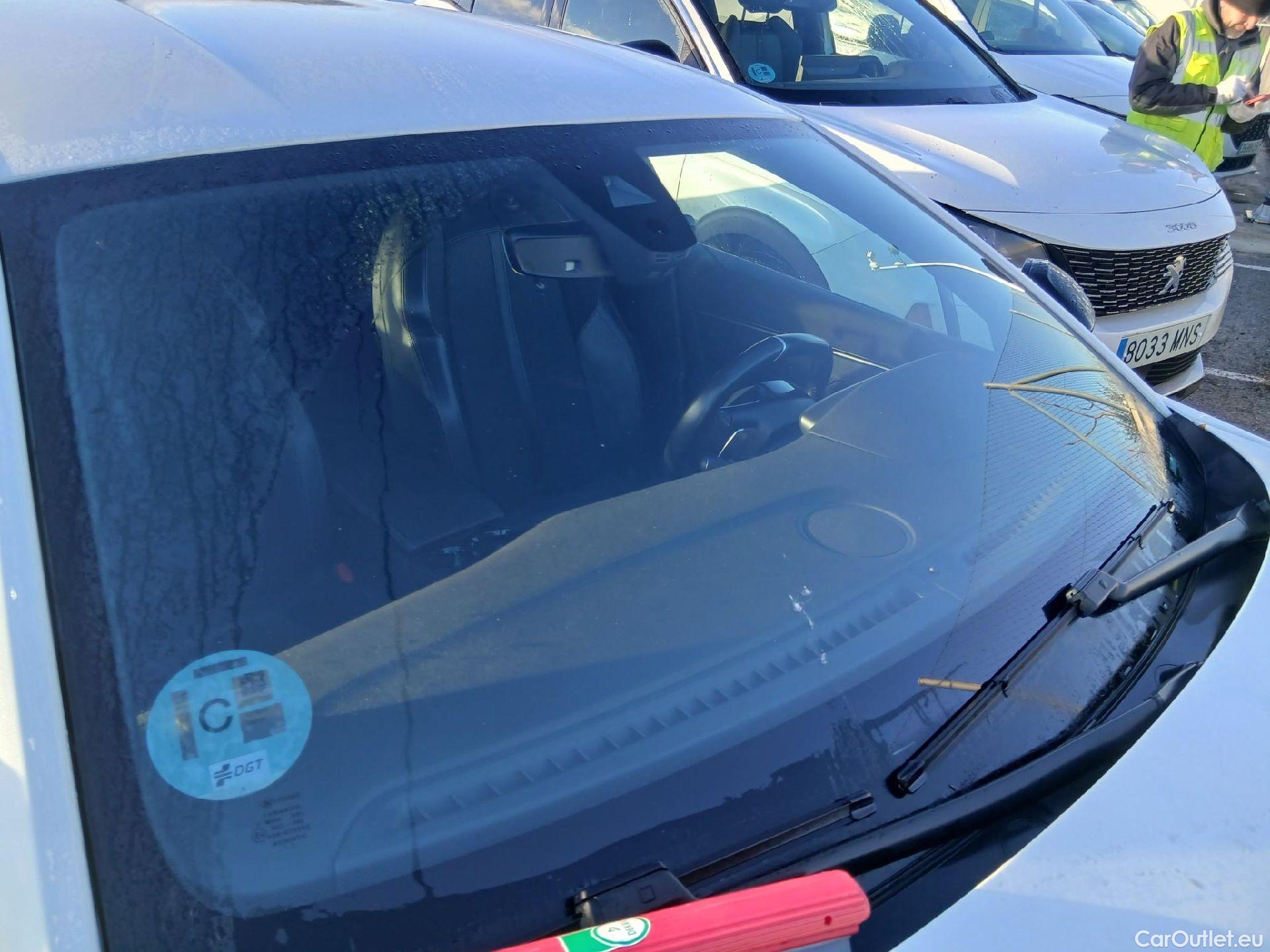  Peugeot  508 PEUGEOT  / 2018 / 5P / berlina con portón 5P GT Line BlueHDi 120kW (160) S&S EAT8 #1