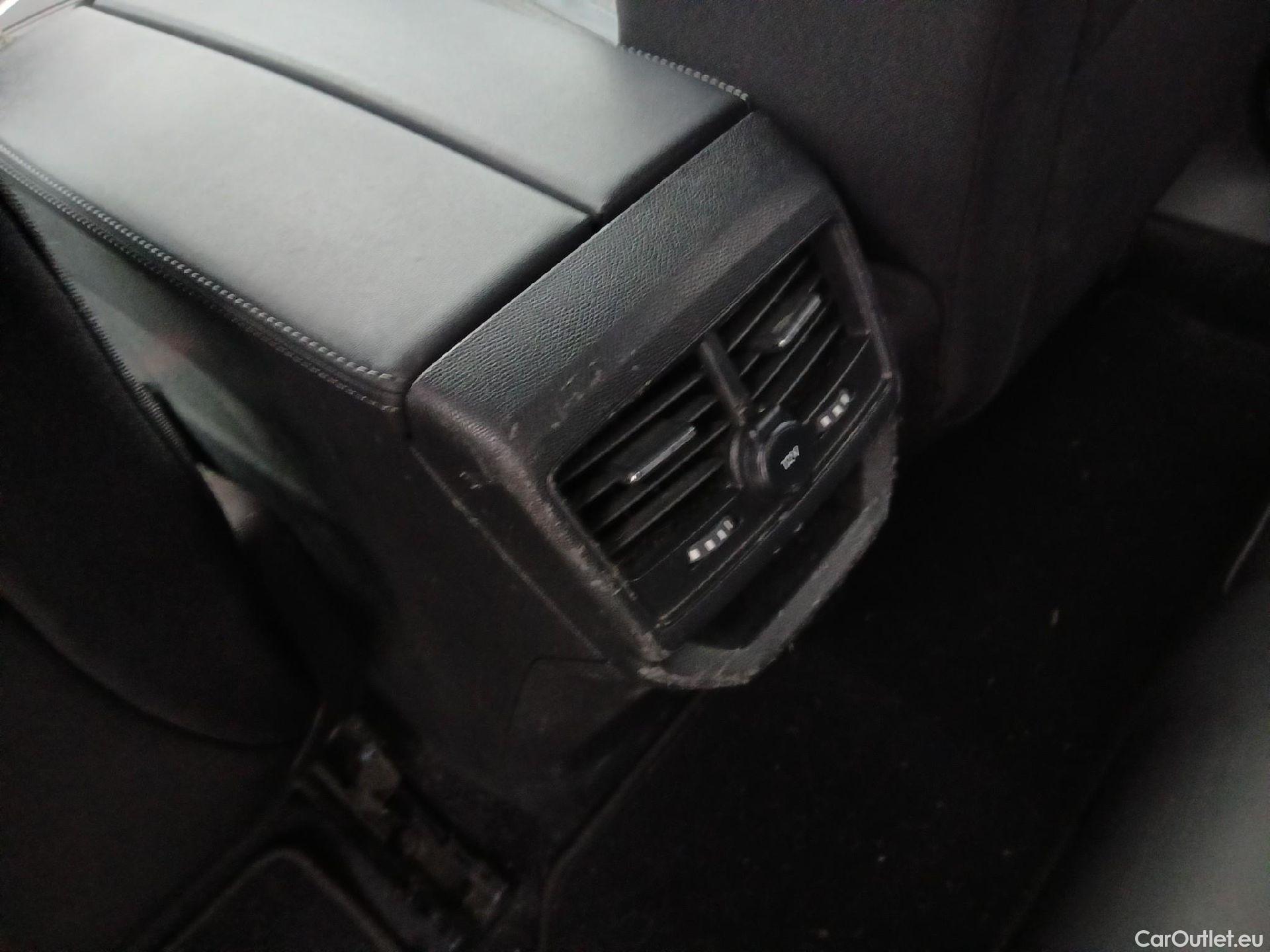  Peugeot  3008  Allure Pack 1.5 HDi 130CV AT8 E6d #14