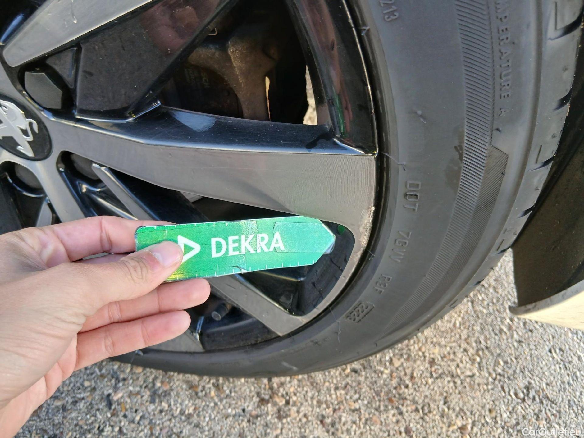  Peugeot  508 PEUGEOT  / 2018 / 5P / berlina con portón 5P GT Line BlueHDi 120kW (160) S&S EAT8 #19