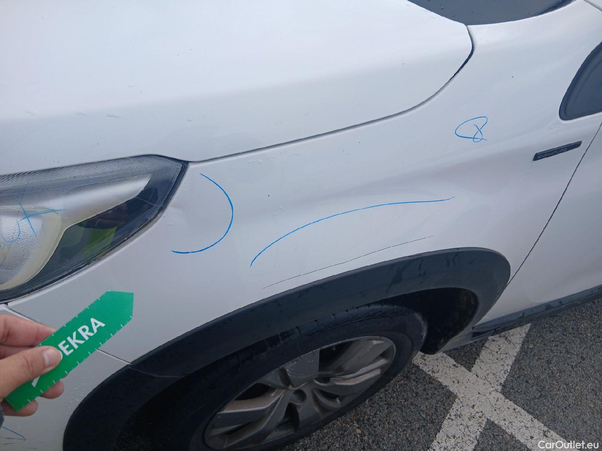  Peugeot  2008 PEUGEOT  / 2016 / 5P / todoterreno Signature BlueHDi 100 S&S 5 Vel. MAN #27