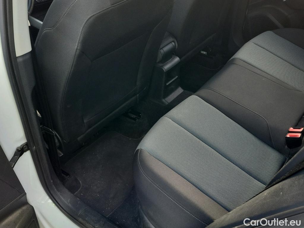  Audi  Q2 AUDI  / 2016 / 5P / todoterreno Design 30 TFSI 85kW (116CV) #15