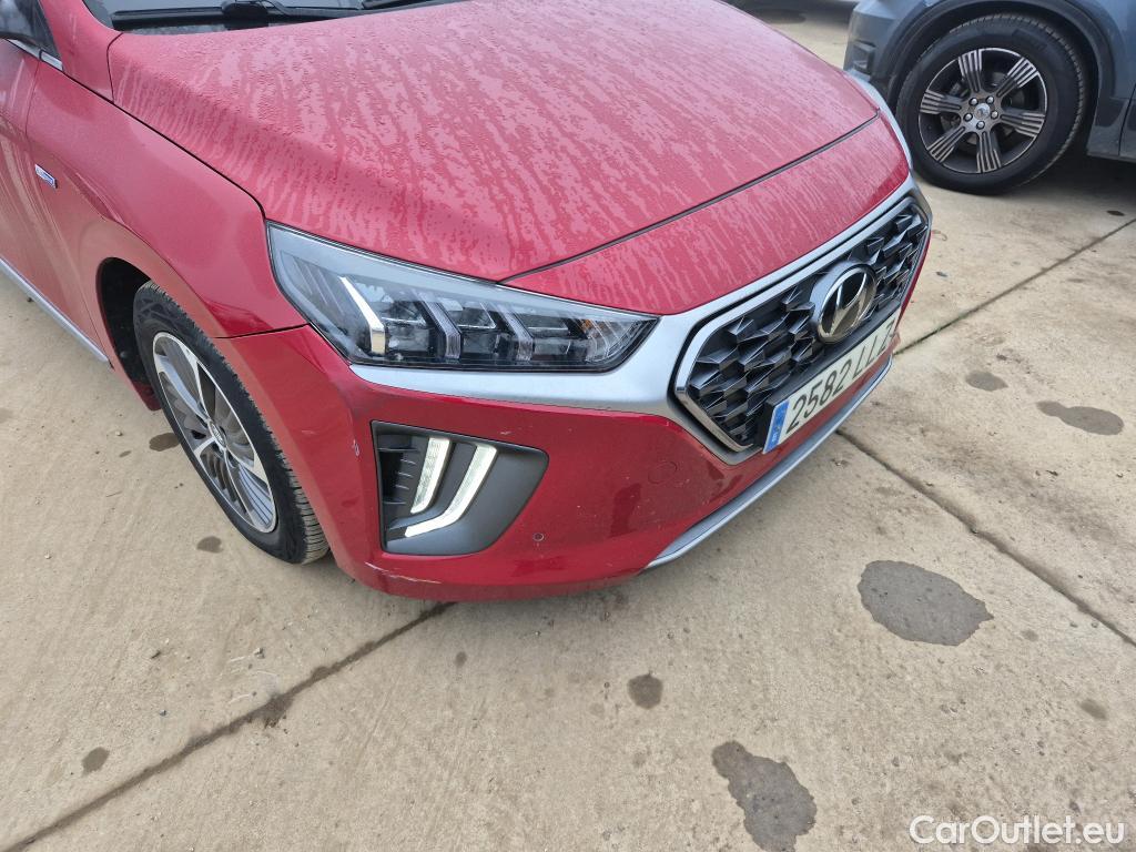  Hyundai   Ioniq HYUNDAI / 2019 / 5P / berlina con portón 1.6 GDI PHEV Style DCT #7