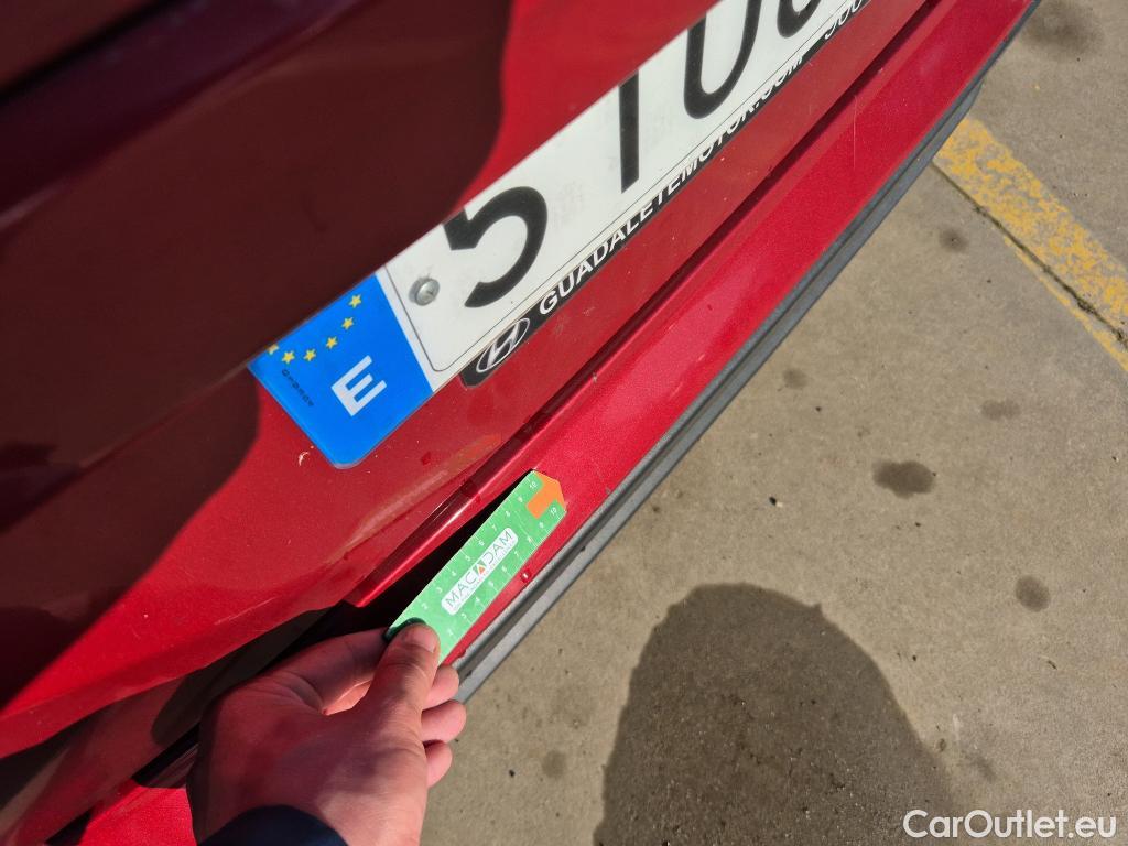  Hyundai  Konna HYUNDAI Kona / 2017 / 5P / todoterreno 1.0 TGDi Klass 4x2 #24