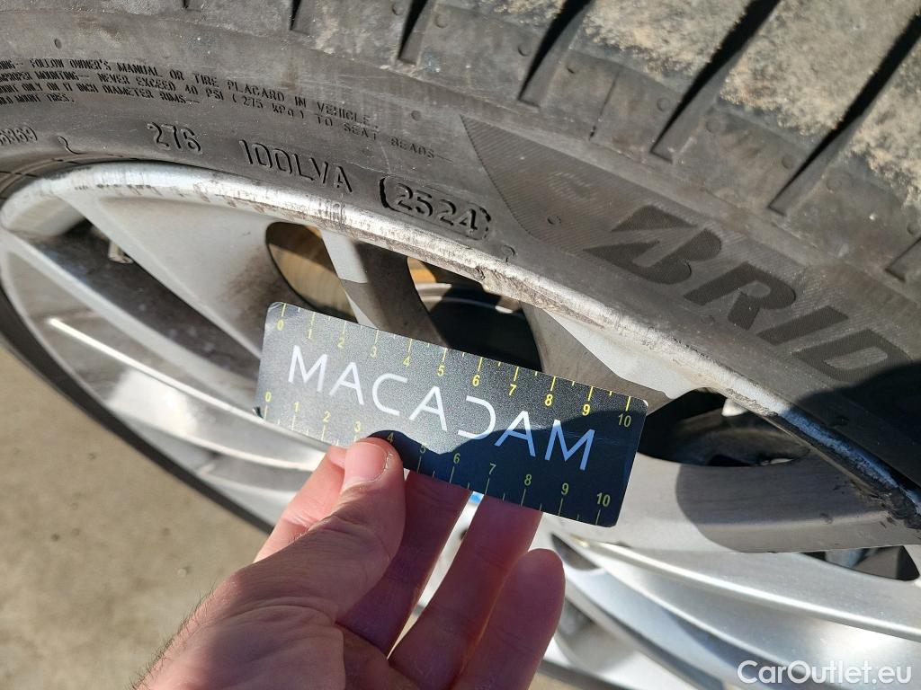  Bmw  Serie 1 BMW  / 2019 / 5P / berlina con portón 118i #6