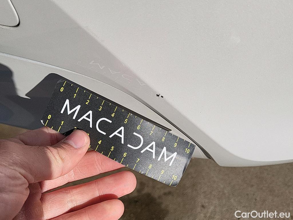  Bmw  Serie 1 BMW  / 2019 / 5P / berlina con portón 118i #20