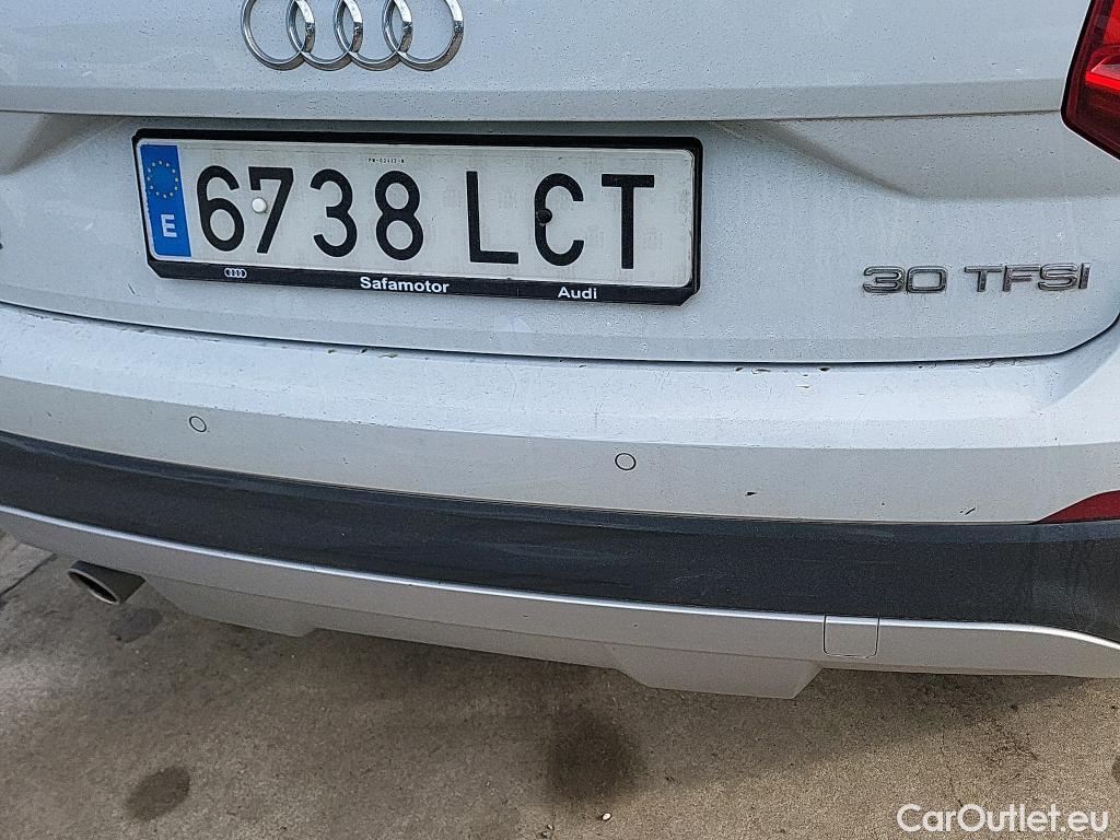  Audi  Q2 AUDI  / 2016 / 5P / todoterreno Design 30 TFSI 85kW (116CV) #17