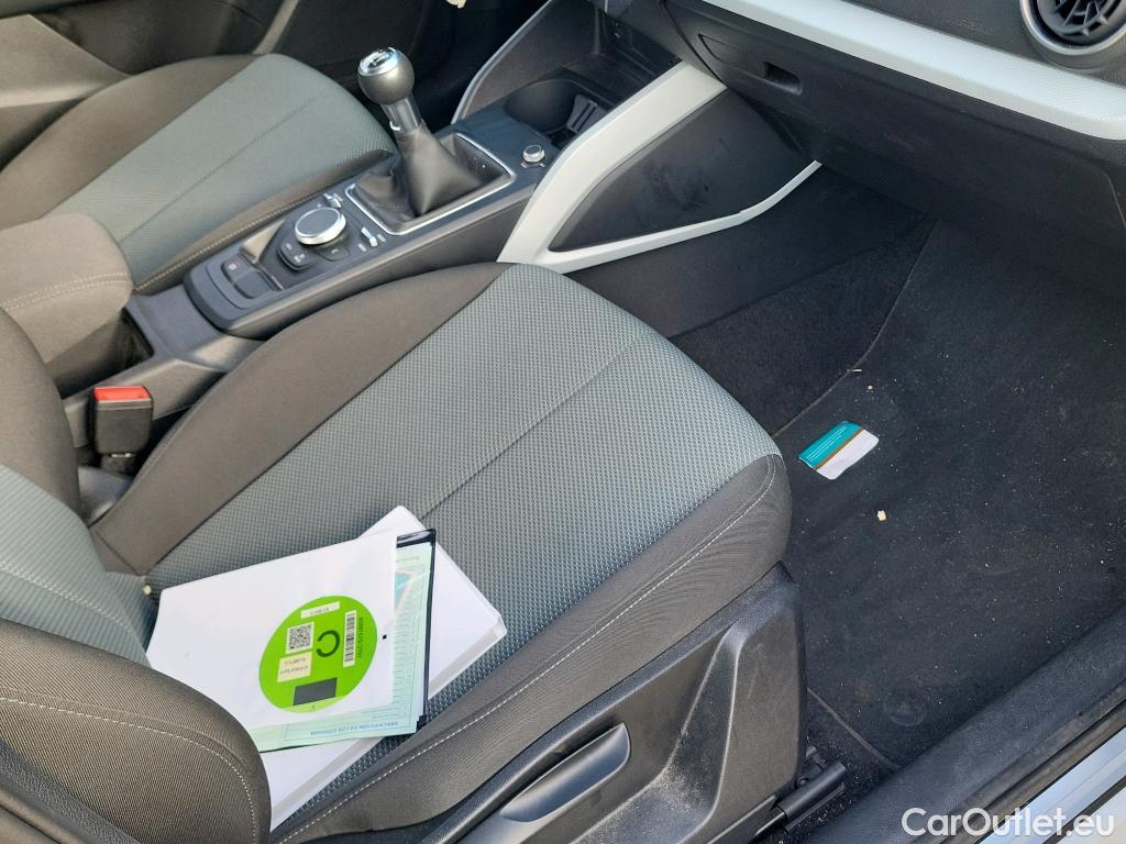  Audi  Q2 AUDI  / 2016 / 5P / todoterreno Design 30 TFSI 85kW (116CV) #14