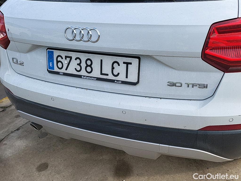 Audi  Q2 AUDI  / 2016 / 5P / todoterreno Design 30 TFSI 85kW (116CV) #19
