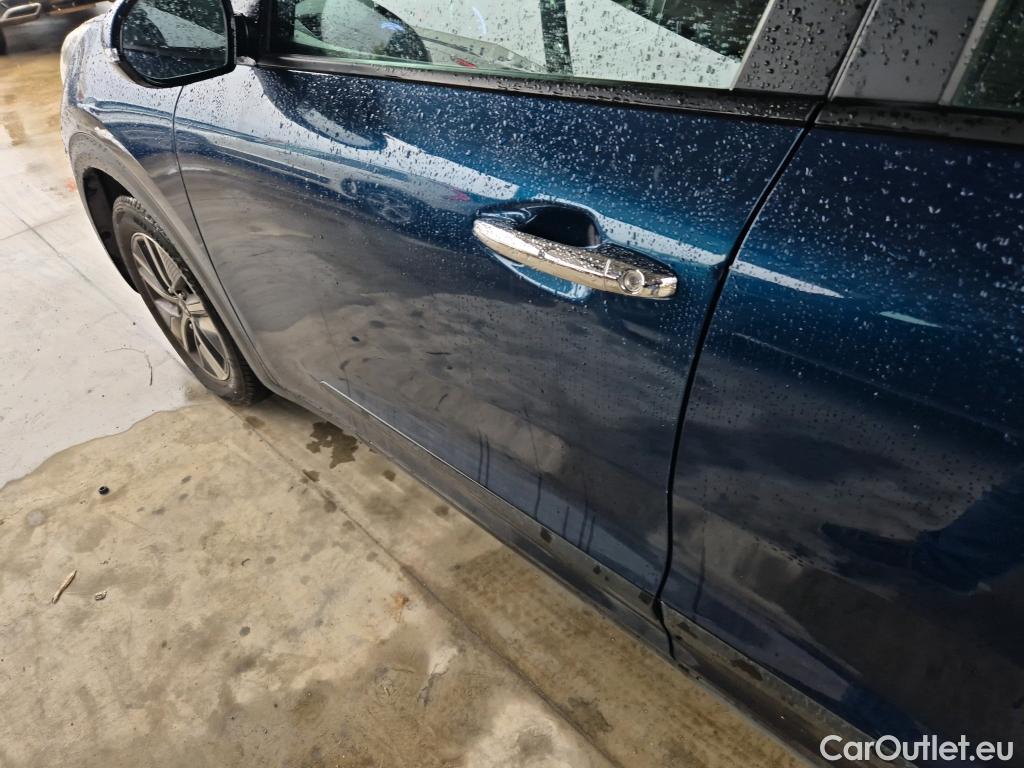  KIA  Niro KIA  / 2019 / 5P / crossover 1.6 GDi HEV 104kW (141CV) Drive #3