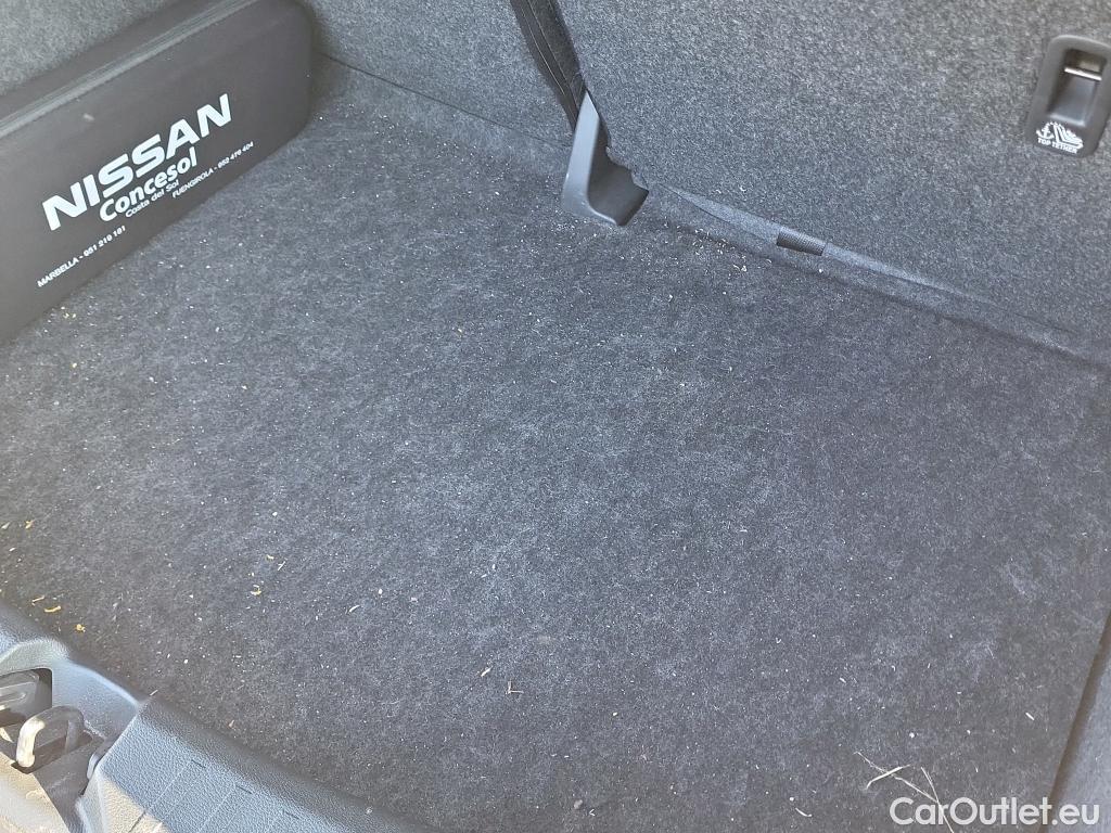  Nissan  Micra NISSAN  / 2017 / 5P / berlina con portón IG-T 68 kW (92 CV) E6D-F Tekna #7