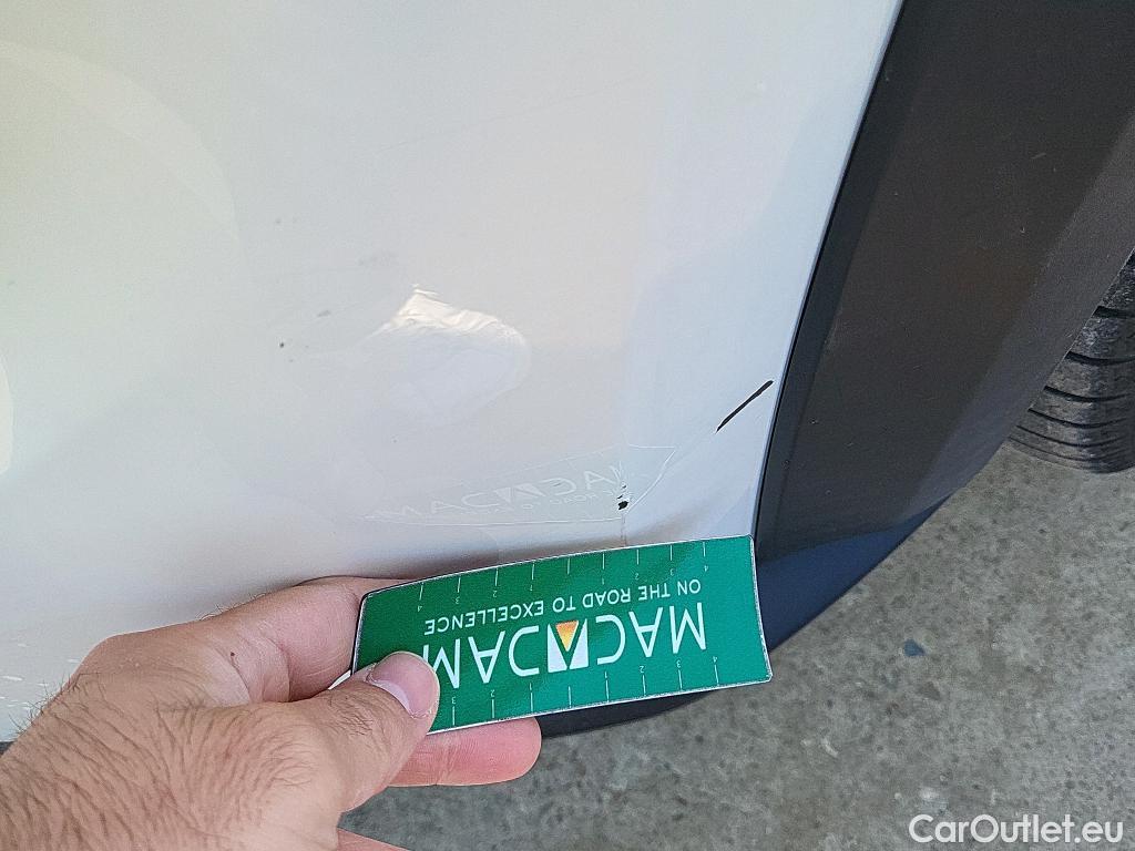  Nissan  Juke NISSAN  / 2019 / 5P / crossover DIG-T 84 kW (114 CV) 6M/T Acenta (AC4) #12