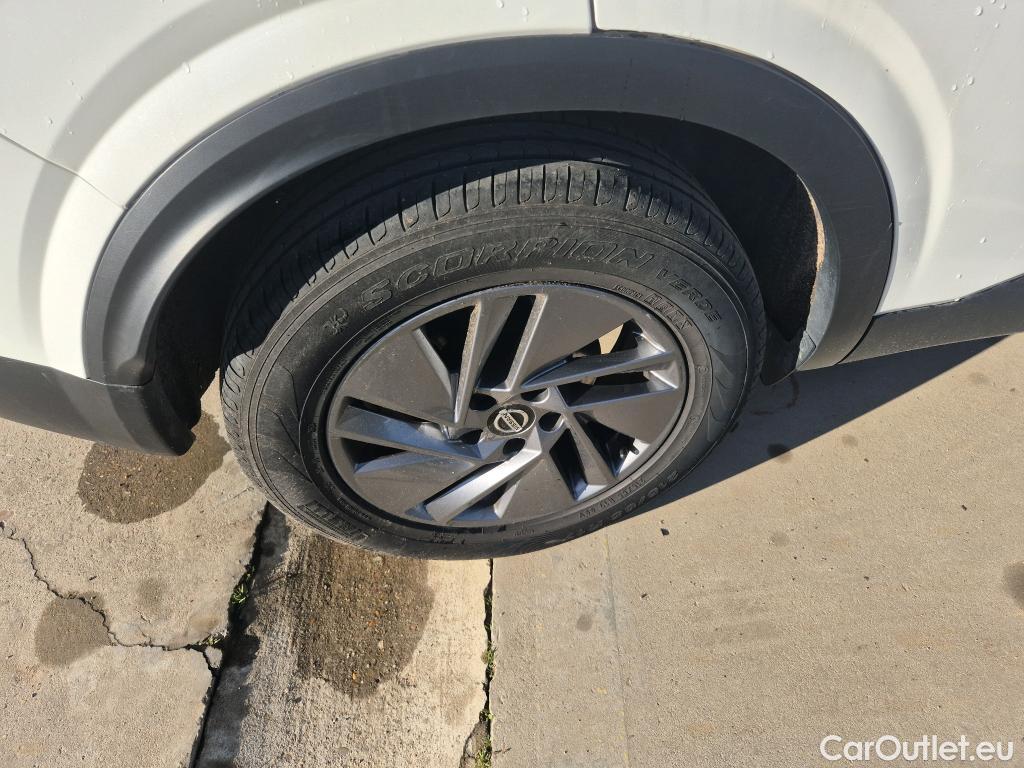  Nissan  Qashqai NISSAN  / 2021 / 5P / todoterreno DIG-T 116kW (158CV) mHEV Xtronic Acenta (AC2) #17