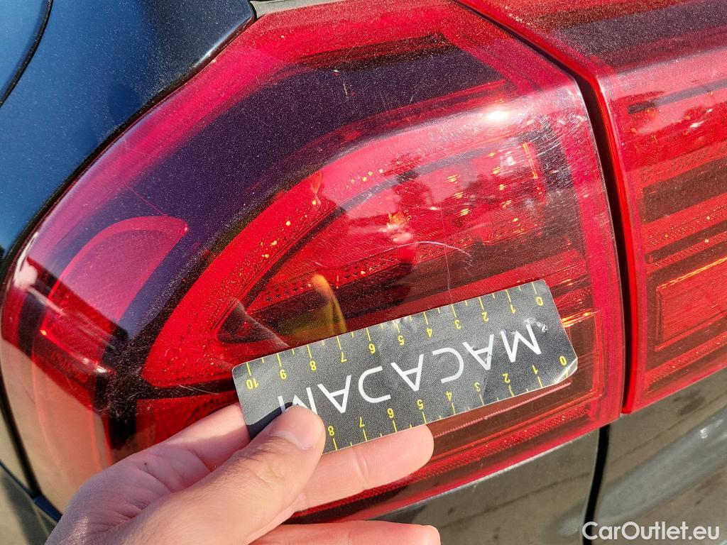  KIA  Niro KIA  / 2019 / 5P / crossover 1.6 GDi PHEV 104kW (141CV) Drive #27