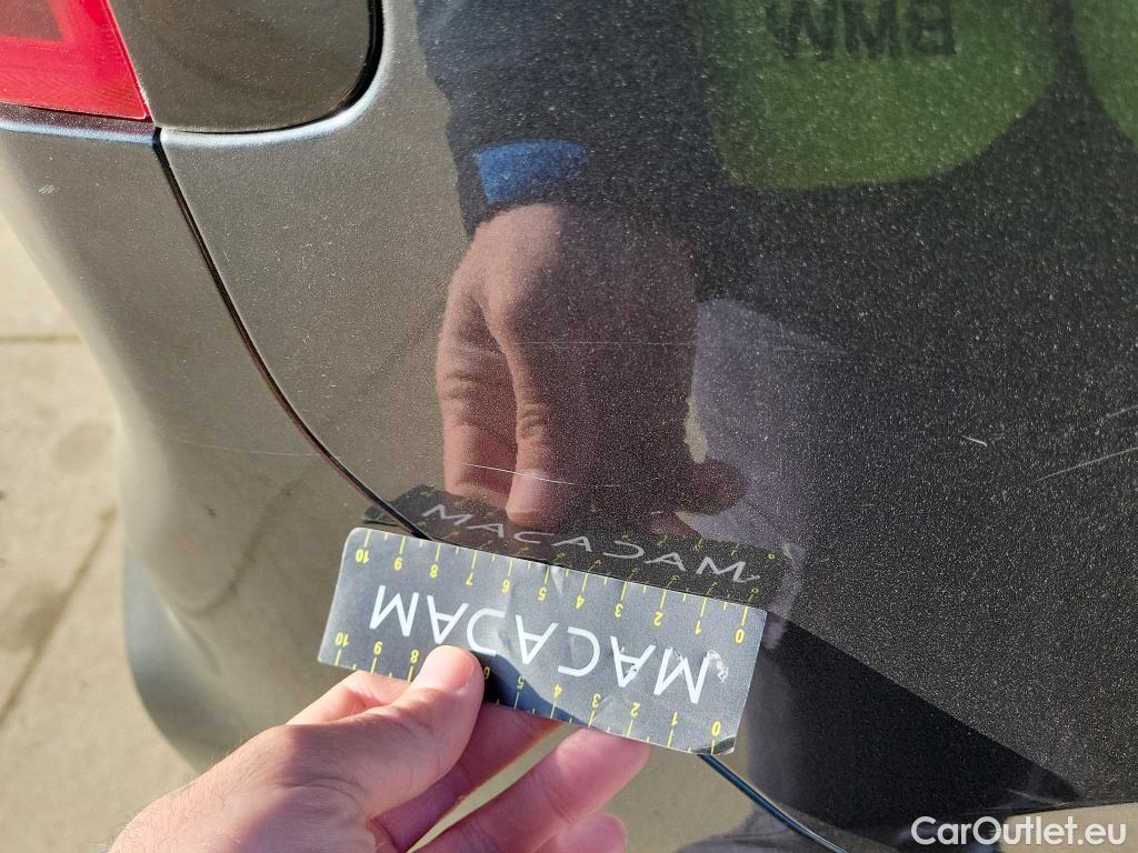  KIA  Niro KIA  / 2019 / 5P / crossover 1.6 GDi PHEV 104kW (141CV) Drive #17