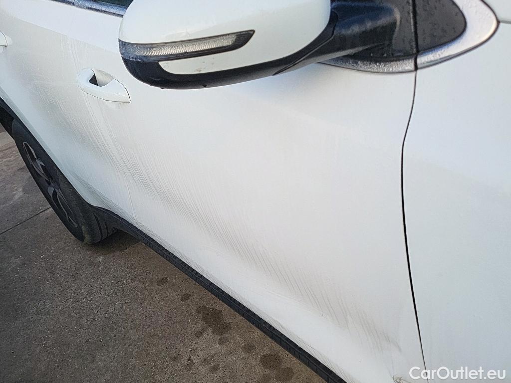  KIA  Sportage KIA  / 2018 / 5P / todoterreno 1.6 MHEV Business 100kW (136CV) 4x2 #1