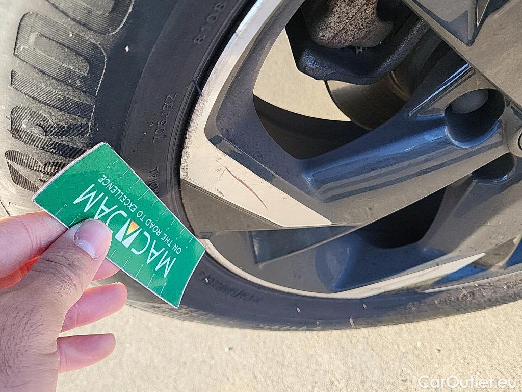  Nissan  Juke NISSAN  / 2019 / 5P / crossover DIG-T 84 kW (114 CV) 6M/T Acenta (AC4) #19