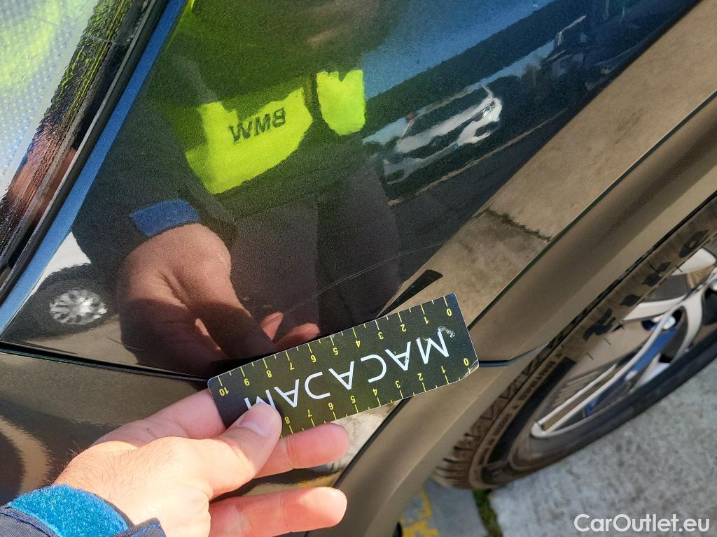  KIA  Niro KIA  / 2019 / 5P / crossover 1.6 GDi PHEV 104kW (141CV) Drive #31