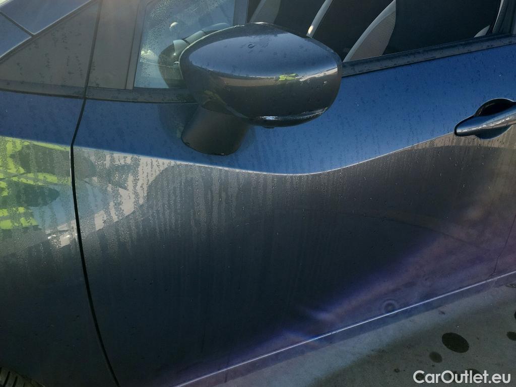  Nissan  Micra NISSAN  / 2017 / 5P / berlina con portón IG-T 68 kW (92 CV) E6D-F Tekna #11