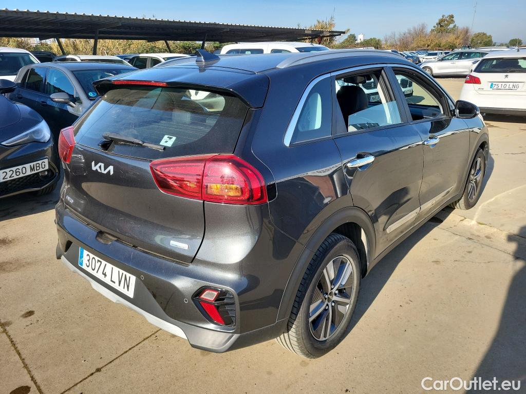  KIA  Niro KIA  / 2019 / 5P / crossover 1.6 GDi PHEV 104kW (141CV) Drive #1