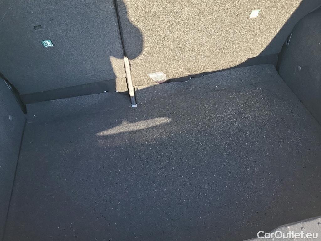  Nissan  Juke NISSAN  / 2019 / 5P / crossover DIG-T 84 kW (114 CV) 6M/T Acenta (AC4) #13