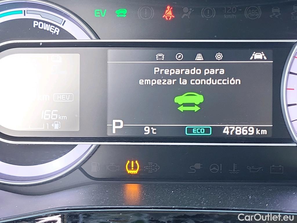  KIA  Niro KIA  / 2019 / 5P / crossover 1.6 GDi PHEV 104kW (141CV) Drive #33